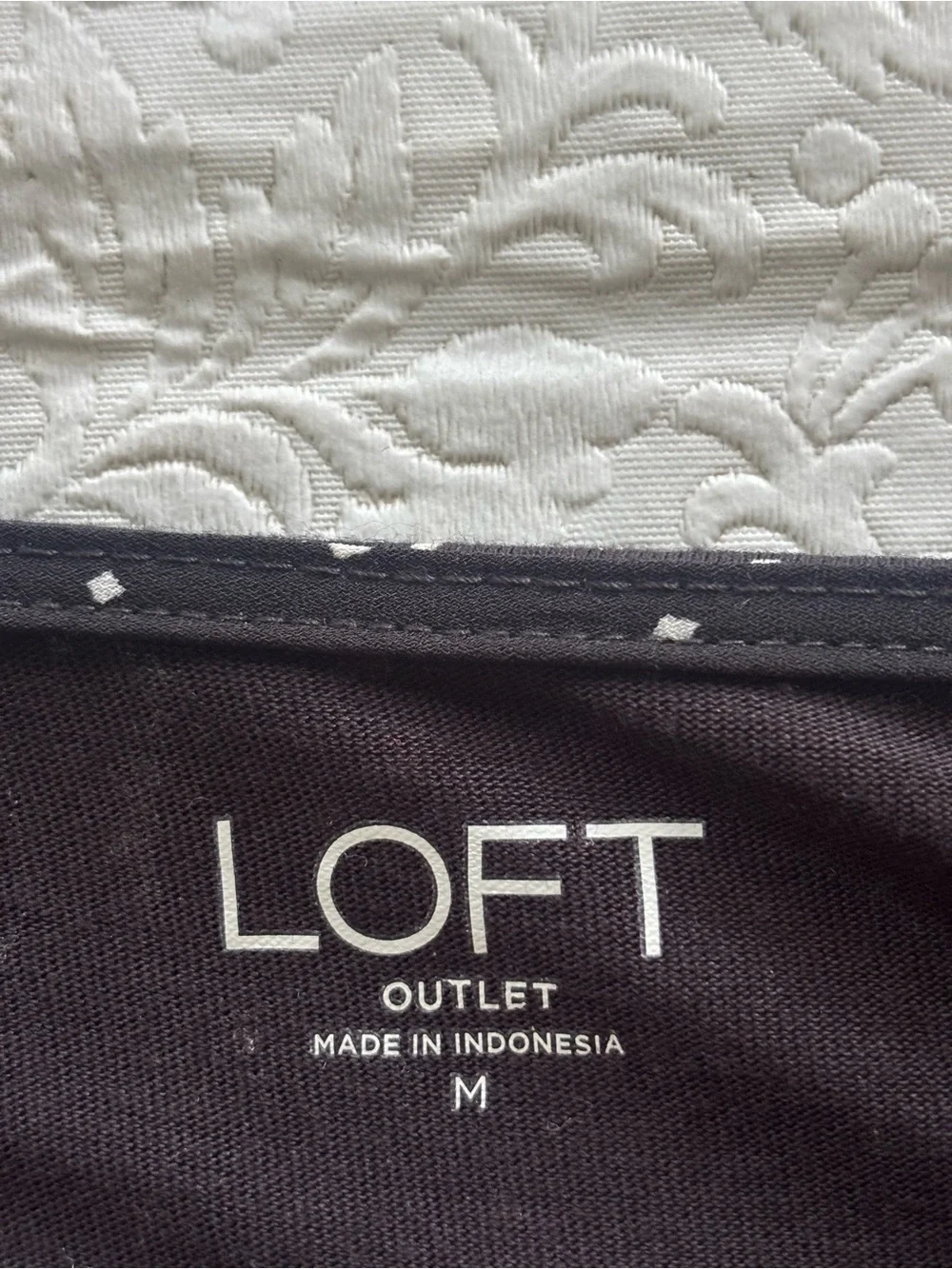 LOFT Mixed Media Black /White Polka Dot Puff-Sleeve Blouse, Size Medium